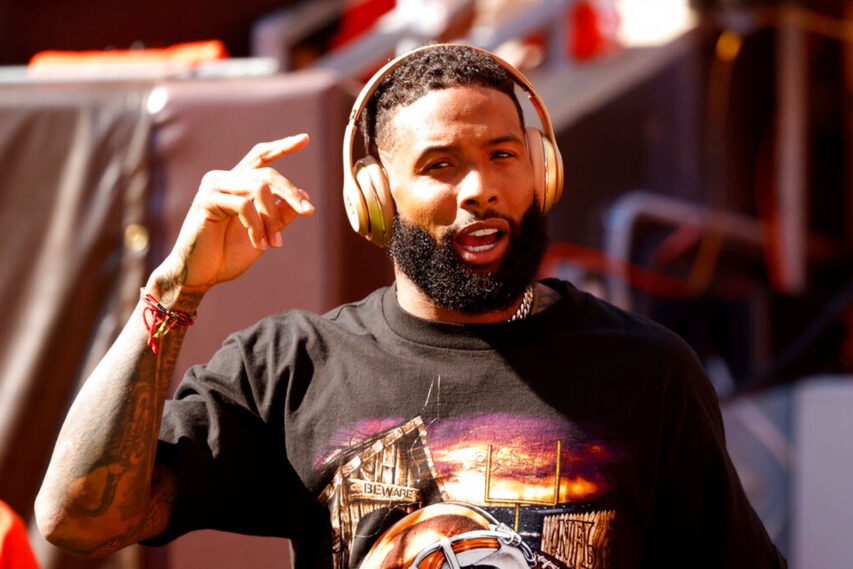 OBJ, A FAMOUS NFL PLAYER SOON TO ACCEPT A PORTION OF HIS SALARY IN BITCOIN